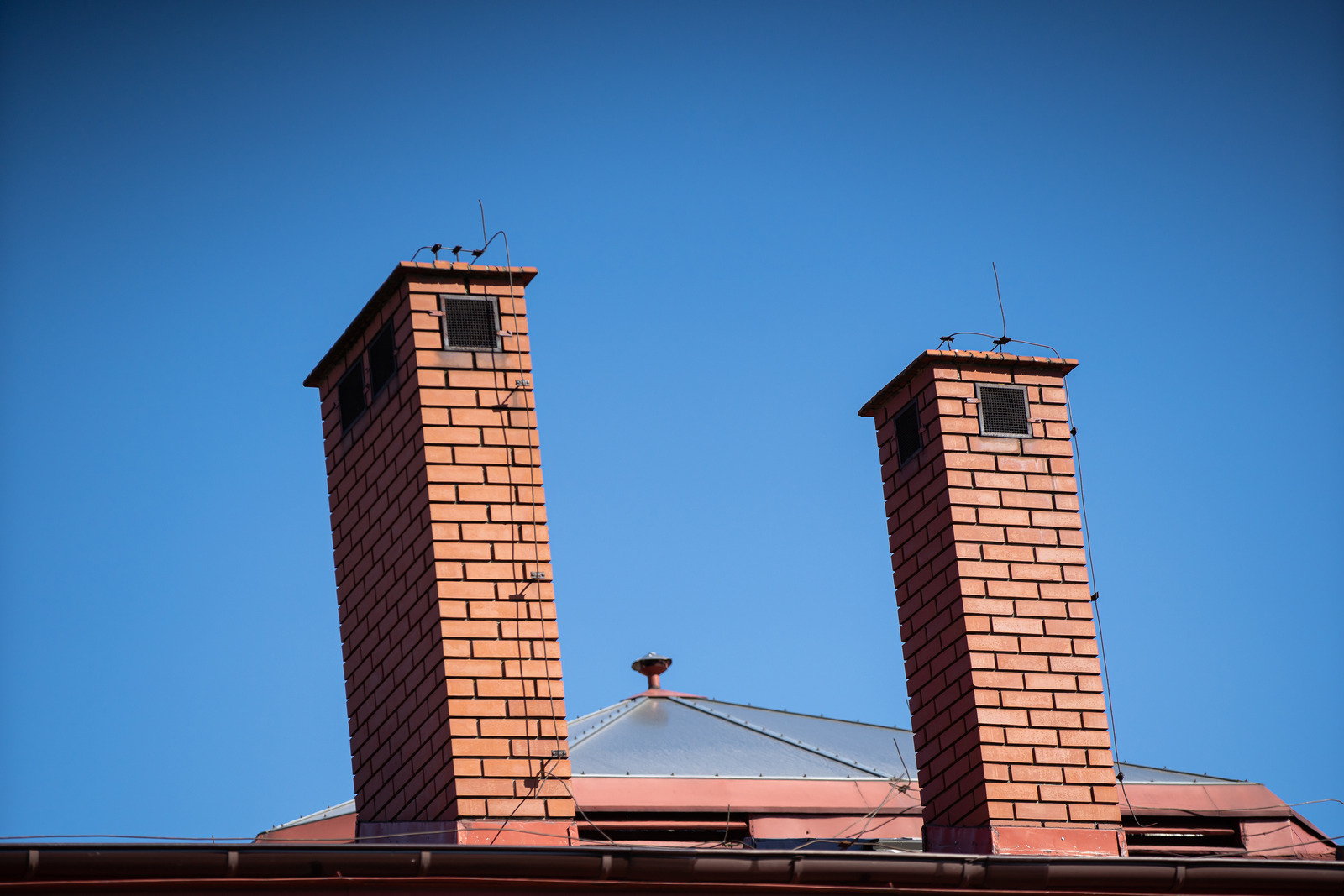 Skilled-chimney-cleaning-to-prevent-hazards-and-ensure-safety